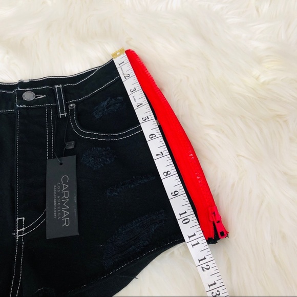 Carmar Denim Size 25 Side Zip distressed shorts - Picture 6 of 11